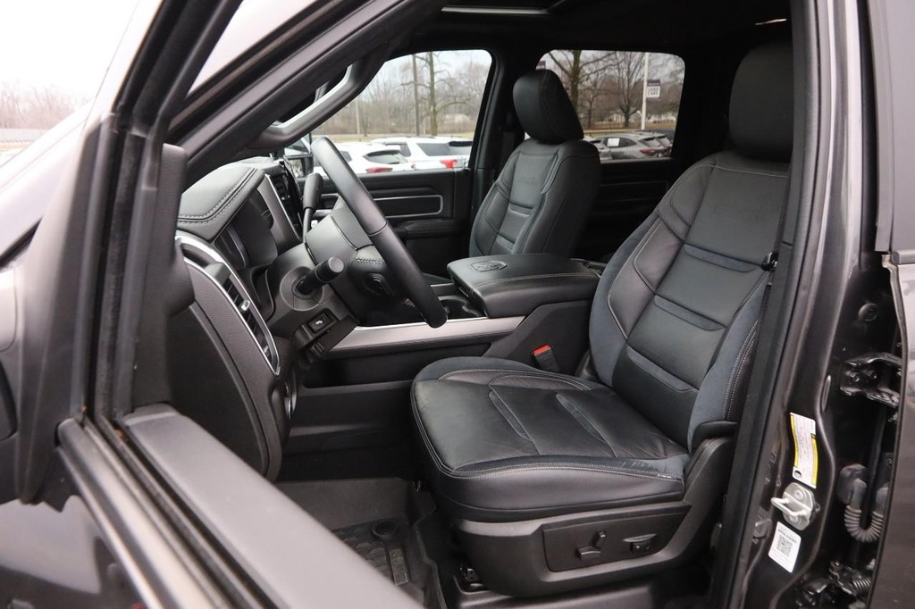 Ram 2500 Vehicle Image 09