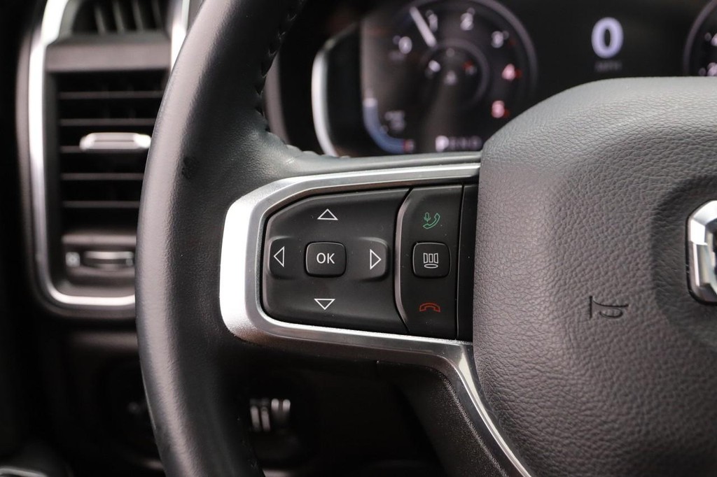 Ram 2500 Vehicle Image 13