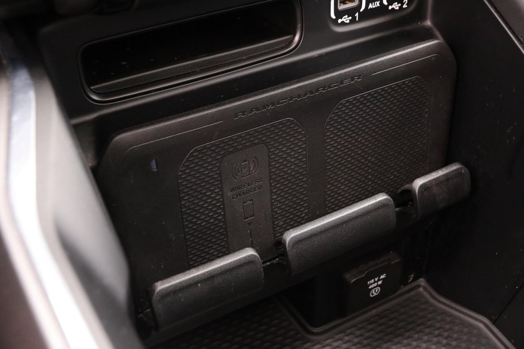 Ram 2500 Vehicle Image 21