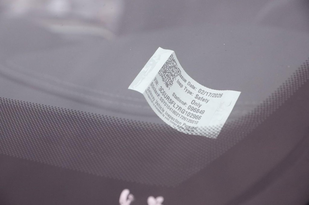 Ram 2500 Vehicle Image 31