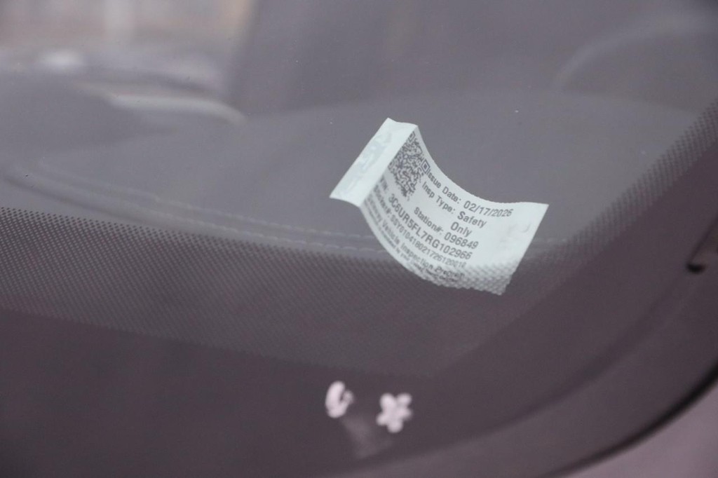 Ram 2500 Vehicle Image 33