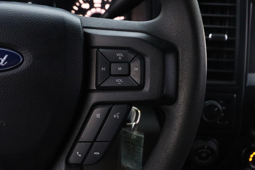 Ford F-150 Vehicle Image 12