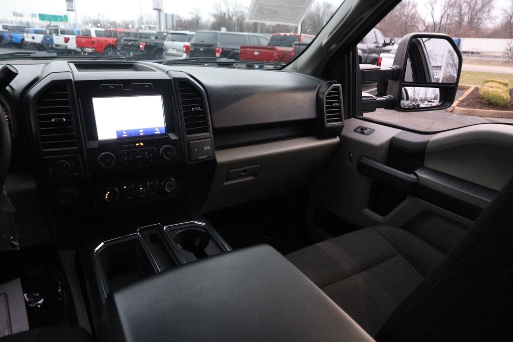 Ford F-150 Vehicle Image 24