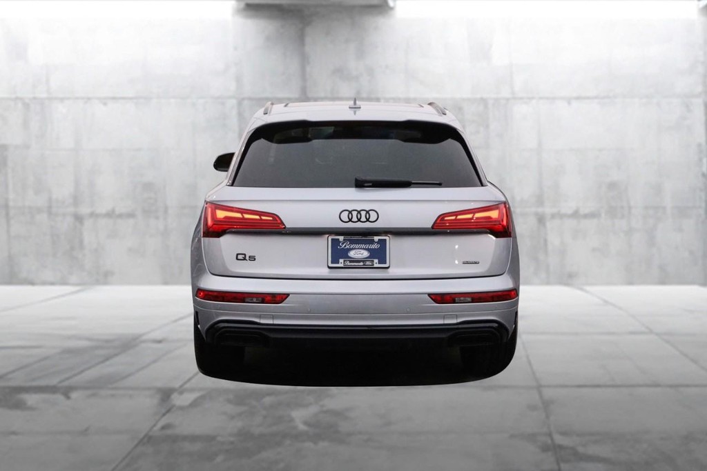Audi Q5 Vehicle Image 06