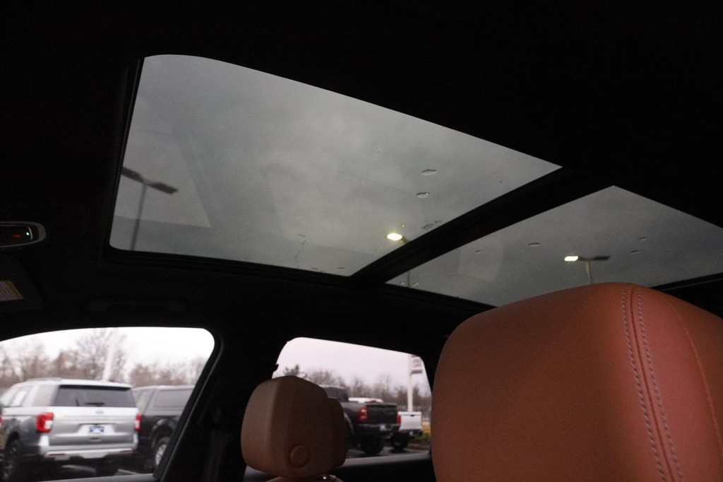 Audi Q5 Vehicle Image 09