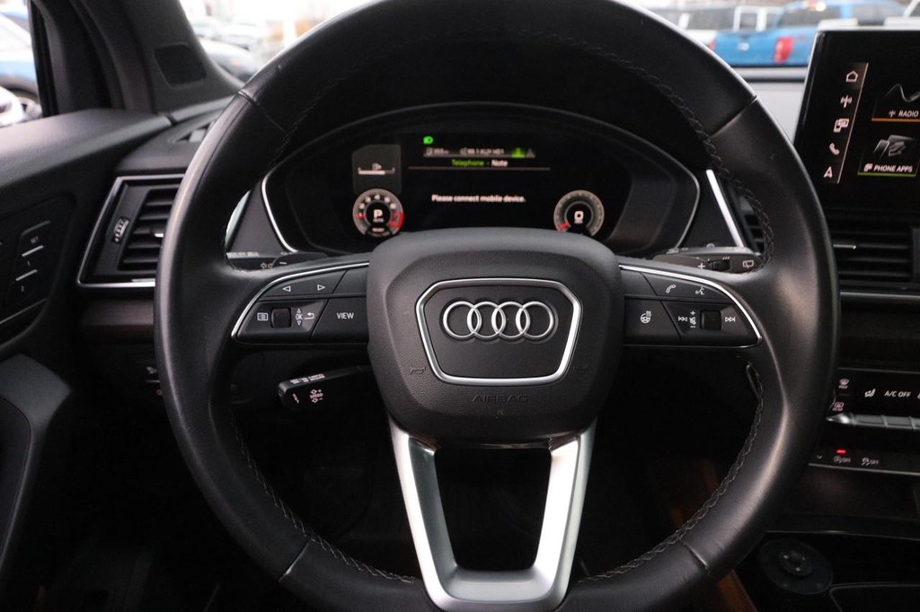 Audi Q5 Vehicle Image 12