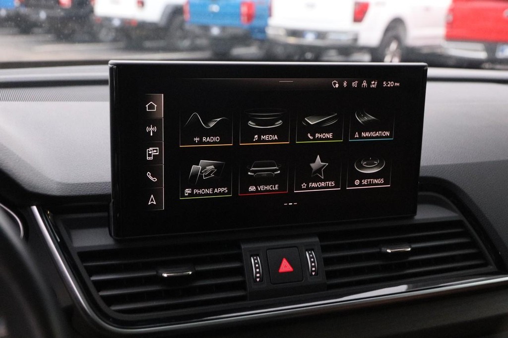 Audi Q5 Vehicle Image 17