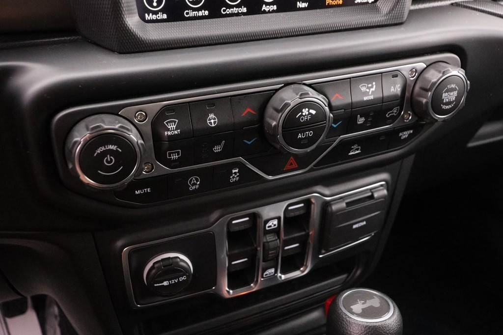 Jeep Wrangler Vehicle Image 18