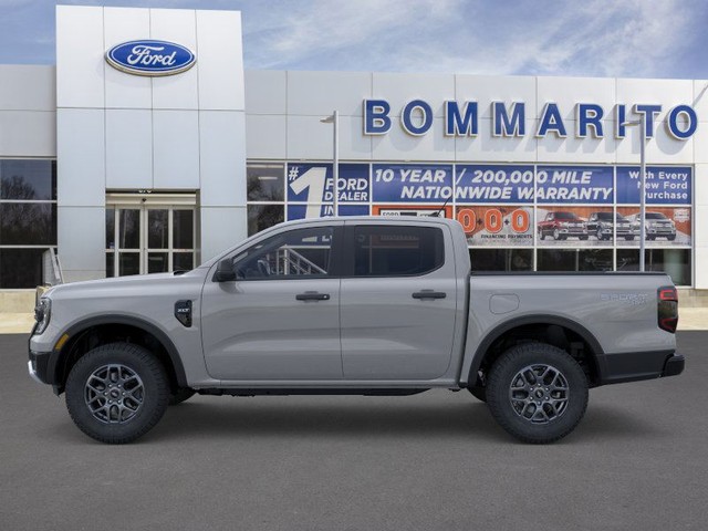 Ford Ranger Vehicle Full-screen Gallery Image 3