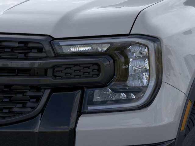 Ford Ranger Vehicle Full-screen Gallery Image 18
