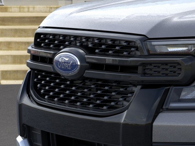 Ford Ranger Vehicle Full-screen Gallery Image 17