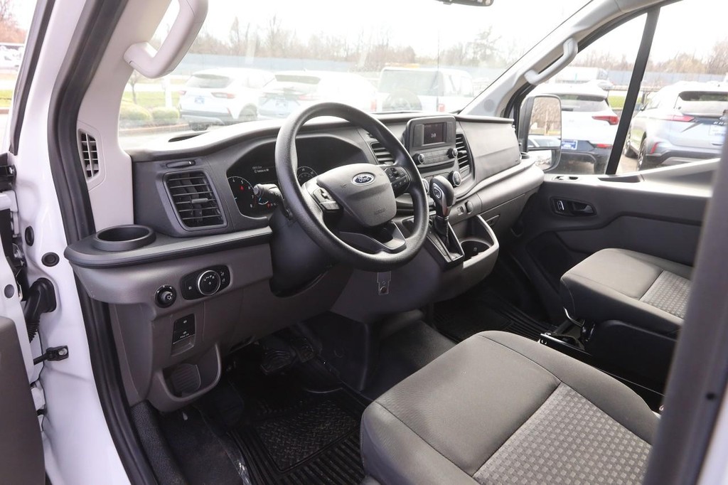 Ford Transit Cargo Van Vehicle Image 17