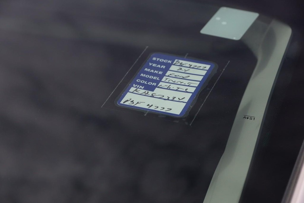 Ford Transit Cargo Van Vehicle Image 23