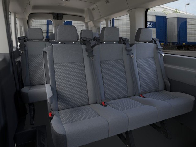 Ford Transit Passenger Wagon Vehicle Full-screen Gallery Image 11