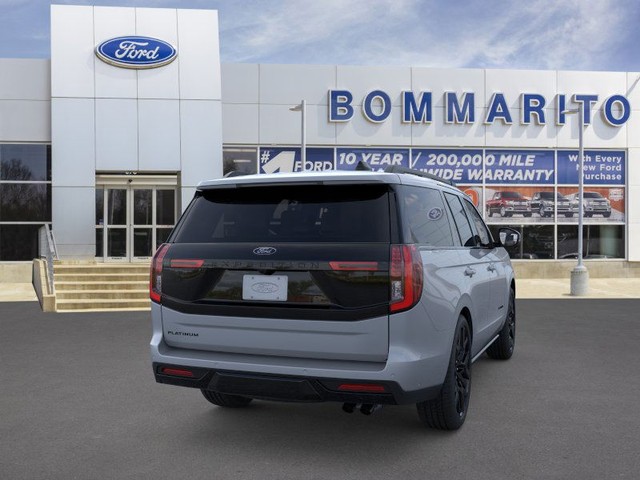 Ford Expedition Vehicle Full-screen Gallery Image 8