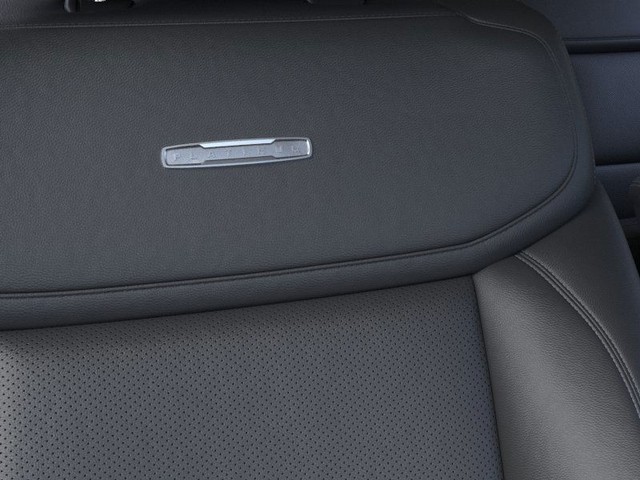 Ford Expedition Vehicle Full-screen Gallery Image 16