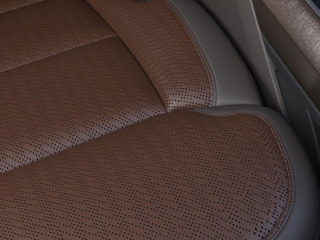 Ford F-150 Vehicle Full-screen Gallery Image 16