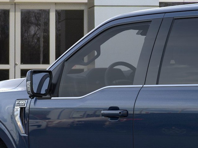 Ford F-150 Vehicle Full-screen Gallery Image 20