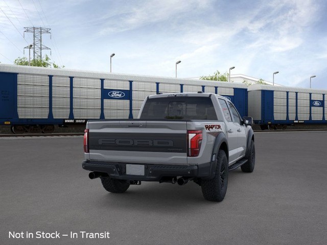 Ford F-150 Vehicle Full-screen Gallery Image 8