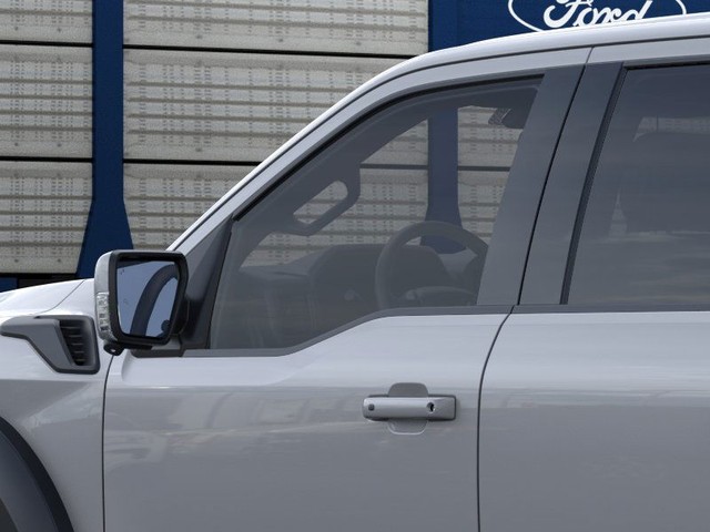 Ford F-150 Vehicle Full-screen Gallery Image 20