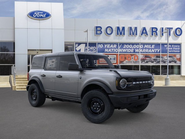 Ford Bronco Vehicle Image 07