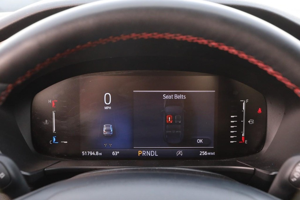 Ford Escape Vehicle Full-screen Gallery Image 12