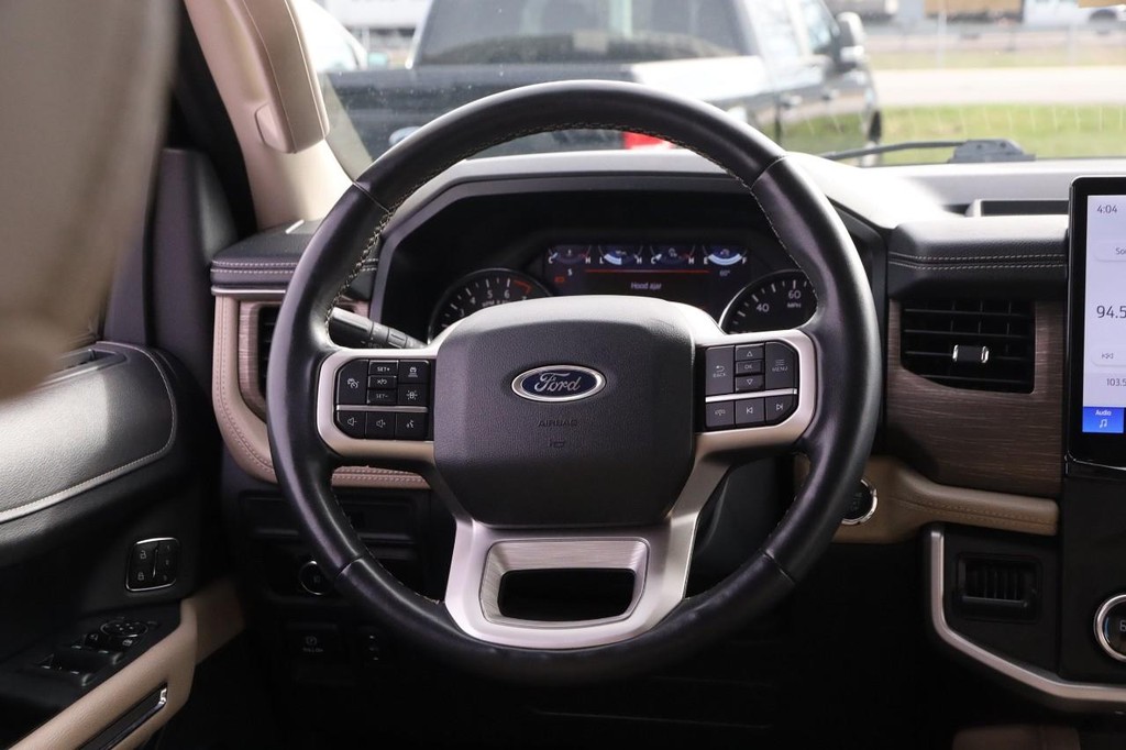 Ford Expedition Vehicle Full-screen Gallery Image 26