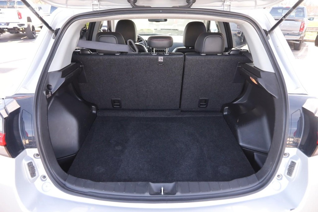 Mitsubishi Outlander Sport Vehicle Full-screen Gallery Image 7