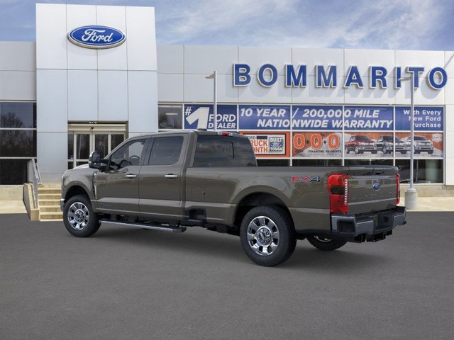 Ford Super Duty F-250 SRW Vehicle Image 04