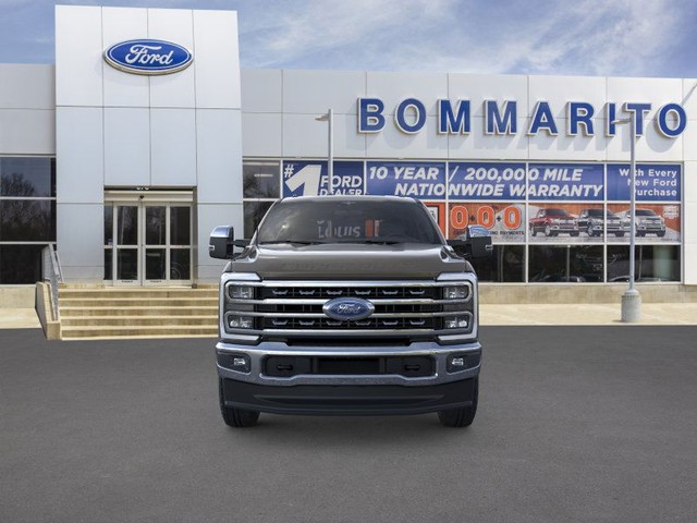 Ford Super Duty F-250 SRW Vehicle Image 06