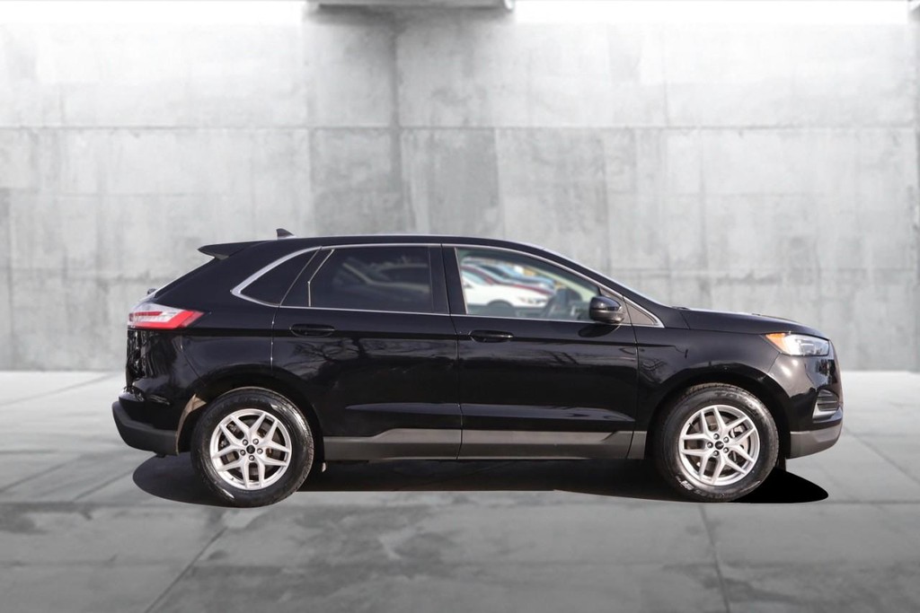 Ford Edge Vehicle Image 05