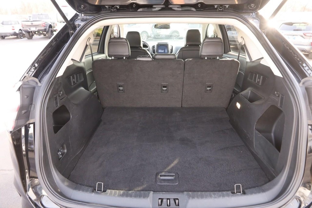 Ford Edge Vehicle Image 07