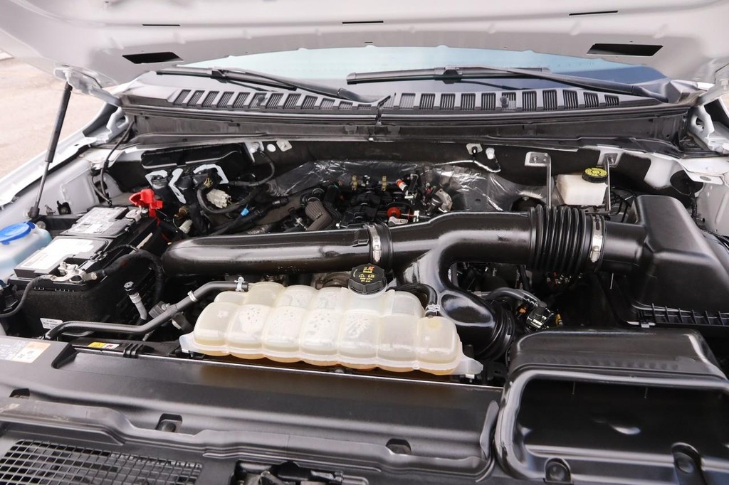 Ford Expedition Max Vehicle Image 28