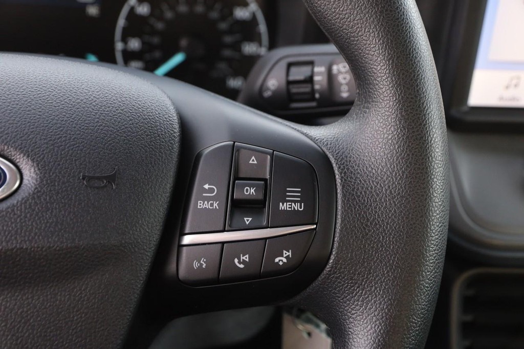 Ford Maverick Vehicle Image 12