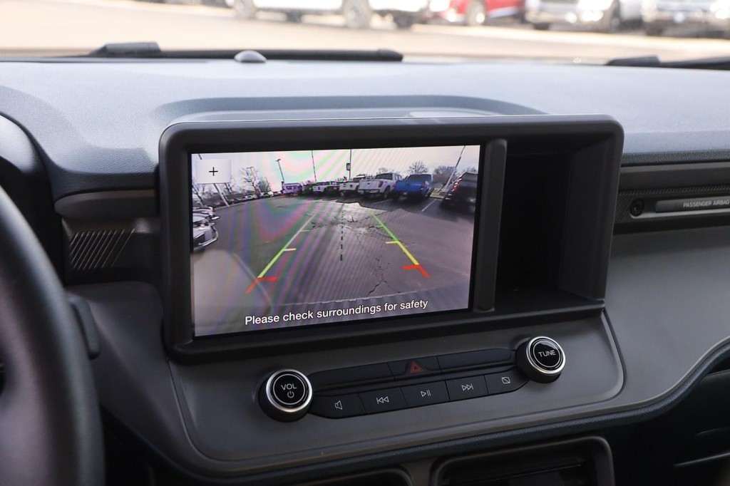 Ford Maverick Vehicle Image 15