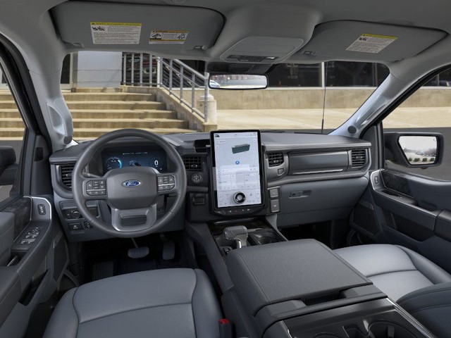 Ford F-150 Lightning Vehicle Full-screen Gallery Image 9