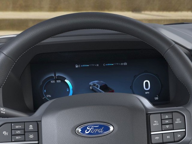 Ford F-150 Lightning Vehicle Full-screen Gallery Image 13