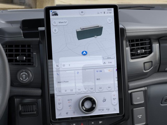 Ford F-150 Lightning Vehicle Full-screen Gallery Image 14