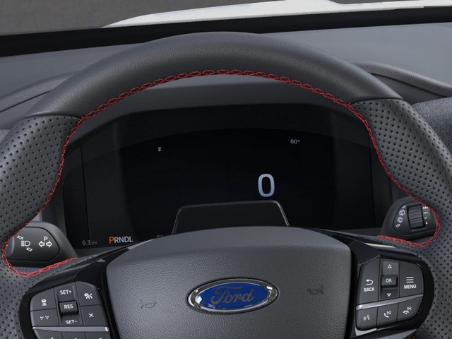 Ford Explorer Vehicle Full-screen Gallery Image 13