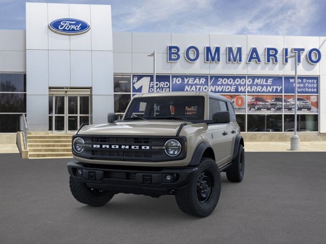 Ford Bronco Vehicle Image 02