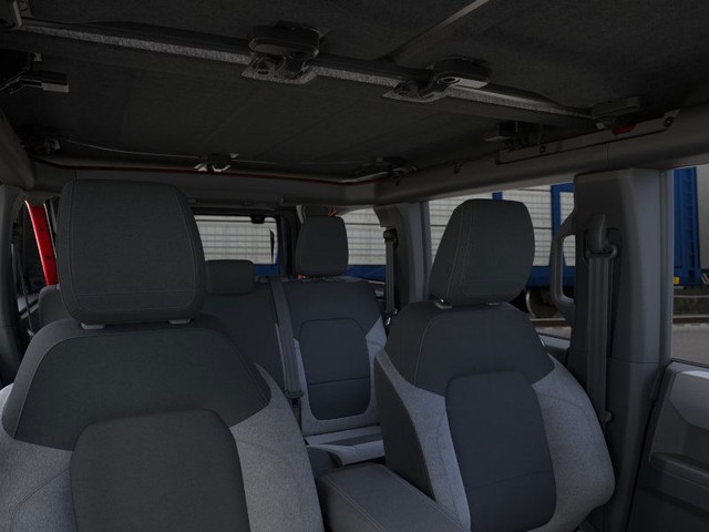 Ford Bronco Vehicle Image 12