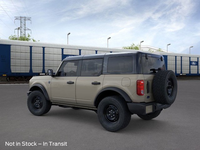 Ford Bronco Vehicle Image 04