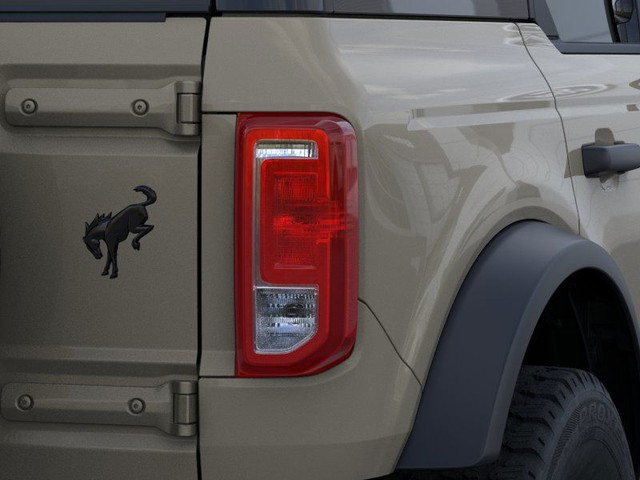 Ford Bronco Vehicle Image 23