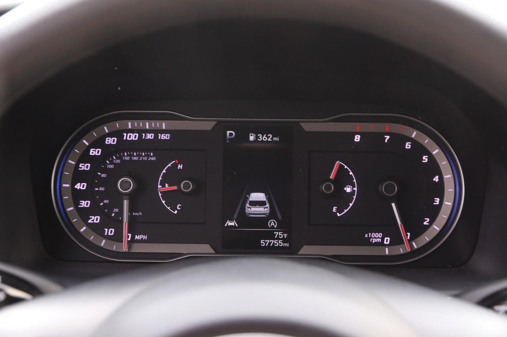 Hyundai Tucson Vehicle Image 15