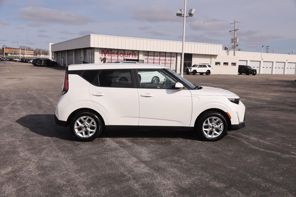 Kia Soul Vehicle Image 05