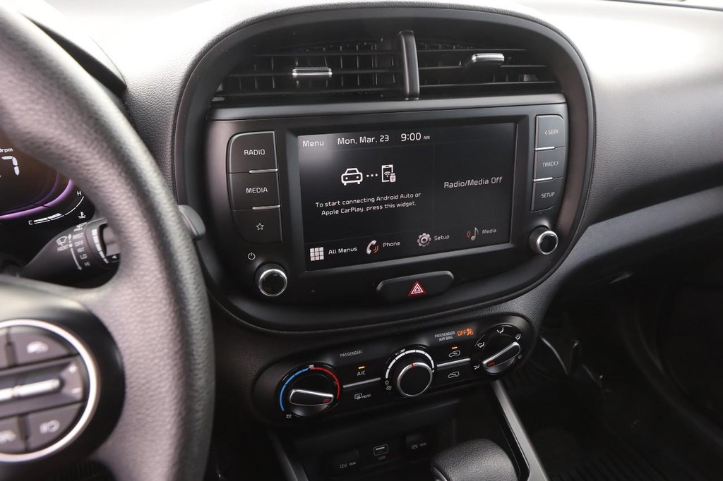 Kia Soul Vehicle Image 14