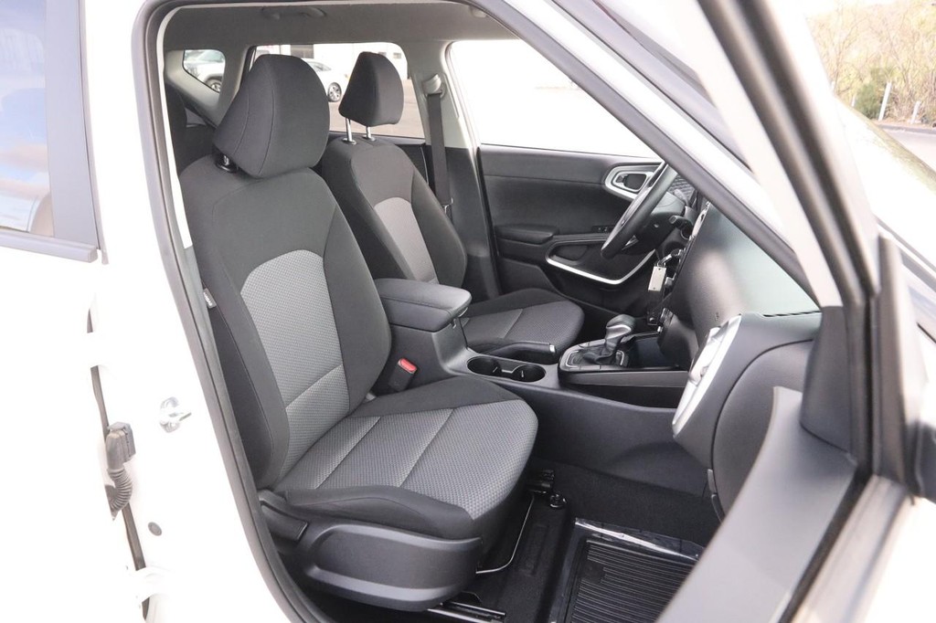 Kia Soul Vehicle Image 25