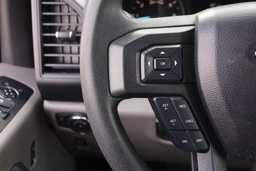 Ford F-150 Vehicle Image 11