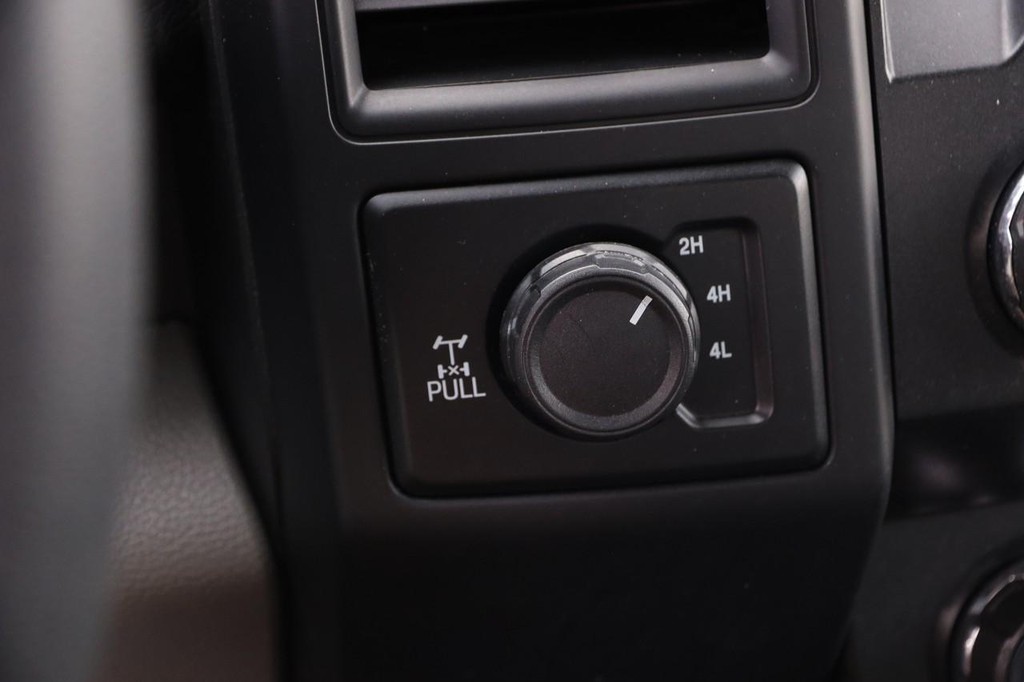 Ford F-150 Vehicle Image 14