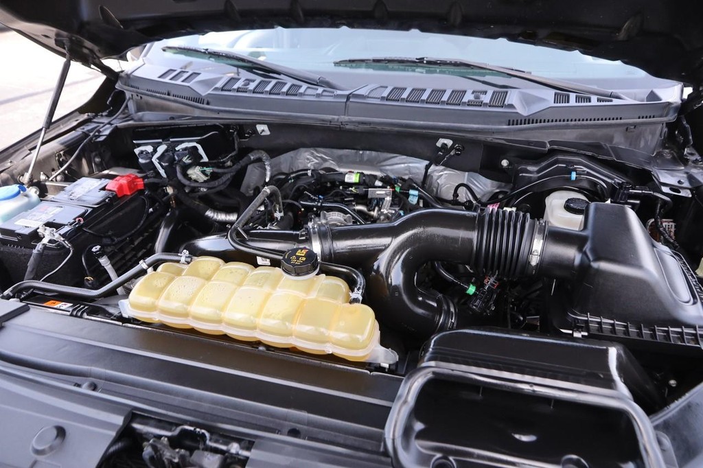 Ford F-150 Vehicle Image 26